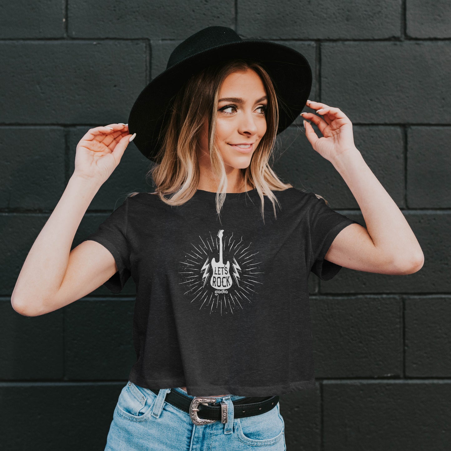 Ladies Cropped Tee